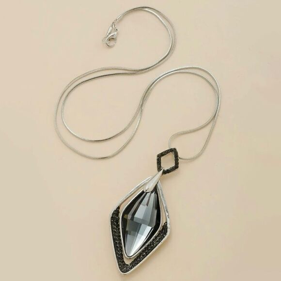Jewelry - Long Gemstone Pendant Necklace